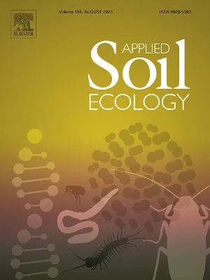 Applied Soil Ecology cover